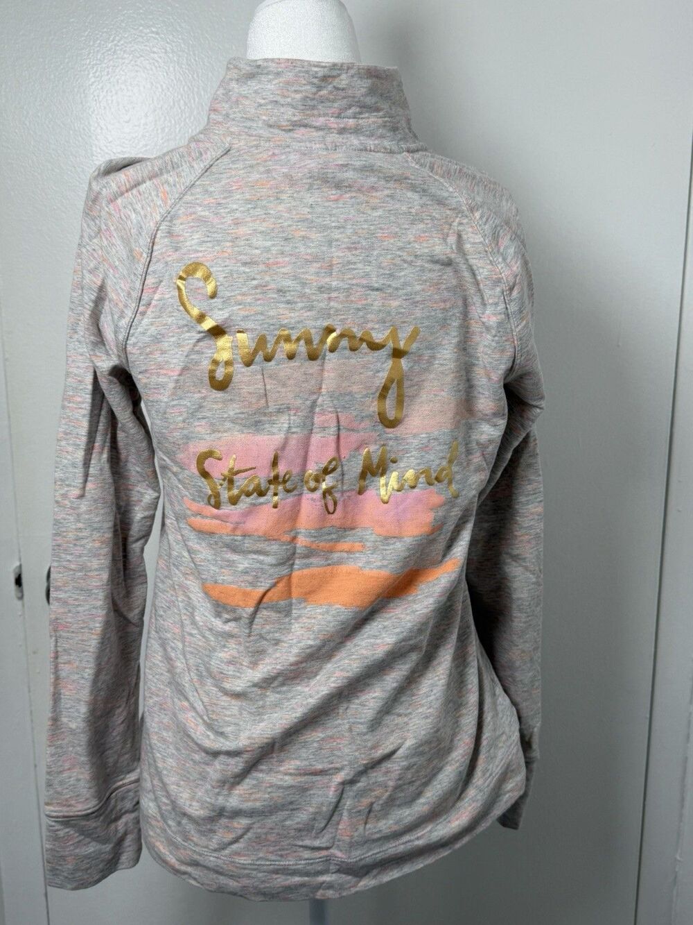 Lilly Pulitzer  Sunny State of Mind Half Zip Pullover Sweatshirt Women’s M Gray - Picture 12 of 13
